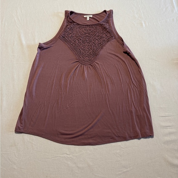 Maurices Tops - Maurices Women's Size 0X Sleeveless Crochet Detail Top - Purple